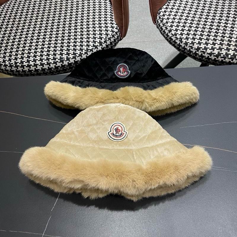 Moncler hat 012407